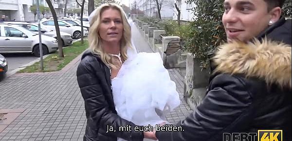 DEBT4k. Schuldeneintreiber fickt die Braut im weißen Kleid und in Strümpfen
